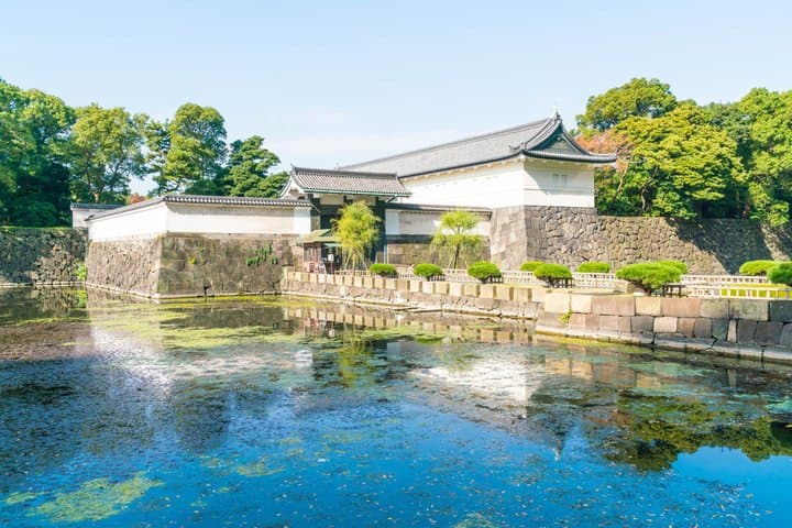 Tokyo: Imperial Palace Gardens, Shogun History and Culture Tour — photo 3
