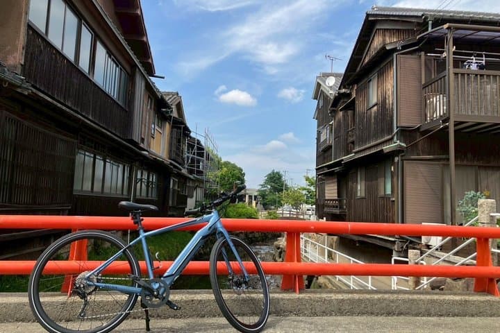 Ride to the Sea Slurp Like a Local — photo 5