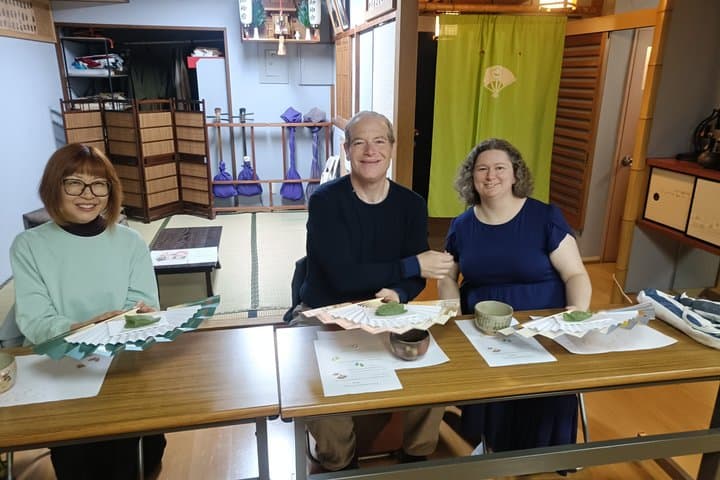 Experience Authentic Japanese Dance in a Private Studio Session — photo 5