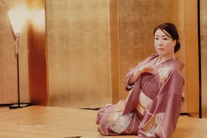 Experience Authentic Japanese Dance in a Private Studio Session — photo 12