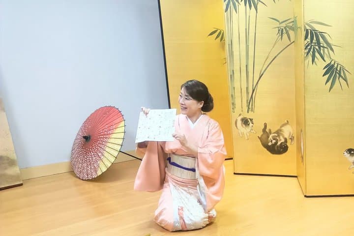 Experience Authentic Japanese Dance in a Private Studio Session — photo 16