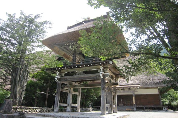 [One-day bus tour departing from Kanazawa Station] Shirakawa-go and Gokayama - Two World Heritage Villages Enjoyable Bus Tour — photo 5
