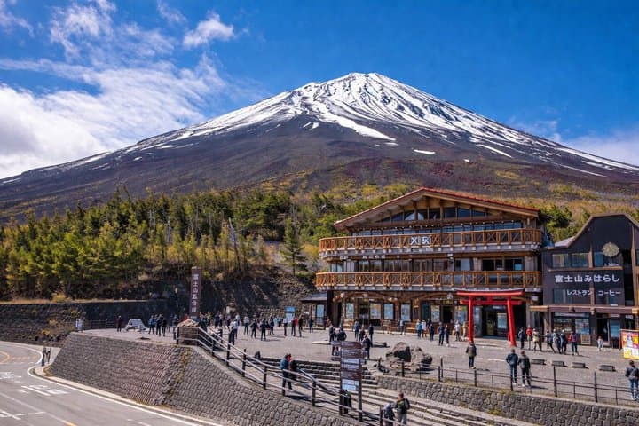 Private Mount Fuji Tour from Tokyo with English Speaking Driver — photo 5