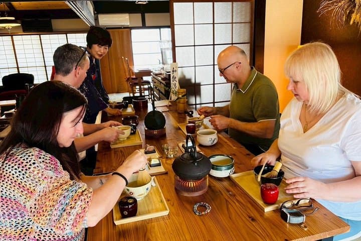 Kobe beef lunch with calligraphy and tea ceremony experiences — photo 14