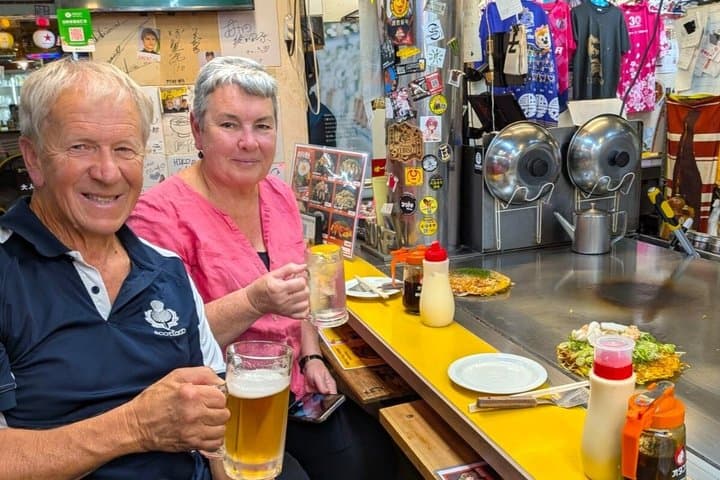 Hiroshima: Okonomiyaki Hopping Tour – Compare 2 Local Styles — photo 2