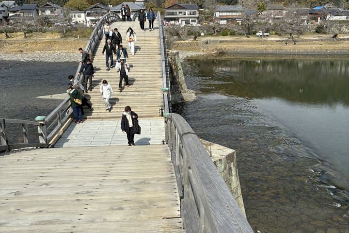 Hiroshima and Yamaguchi with a Local Guide Tour — photo 6