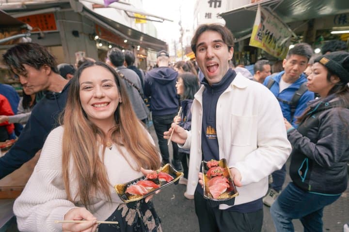 Tsukiji Fish Market: Behind the Scenes & 10 Seafood Tastings — photo 10
