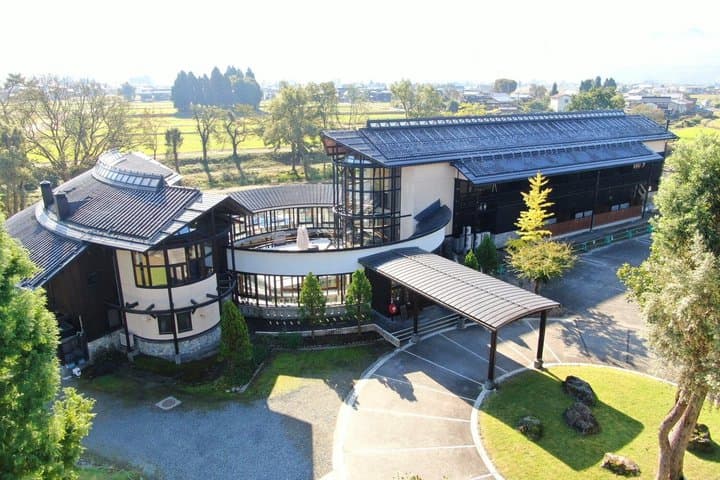 2 Day Nagaoka Fireworks Tour with Chair and Table Seating — photo 3