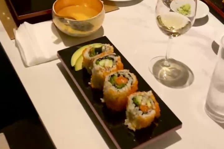 Cherry Blossom &Sushi Making Experience in Shinjuku — photo 2