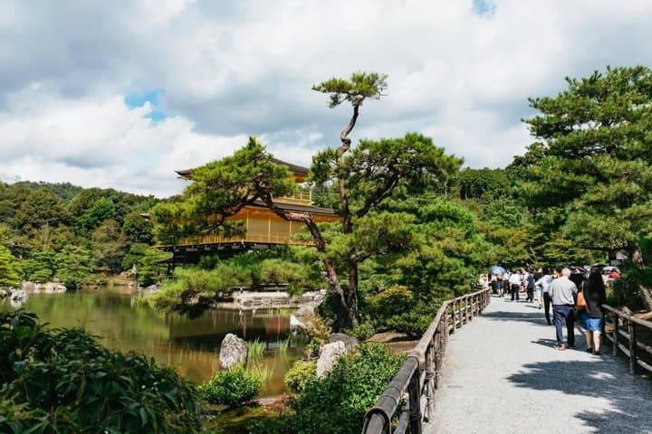 Kyoto Full-Day Bus Tour: Nijo, Arashiyama & Fushimi Inari (EN/ES) — photo 14