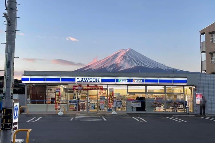 Mount Fuji Day Tour: MT.5th Station, Arakurayama & Oshino Hakkai. — photo 7