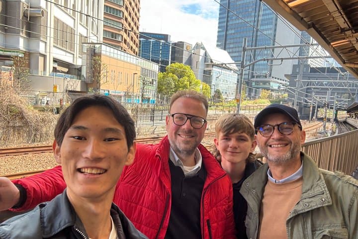 Tokyo Private Custom Tour:Must-Sees & Hidden Gem with local guide