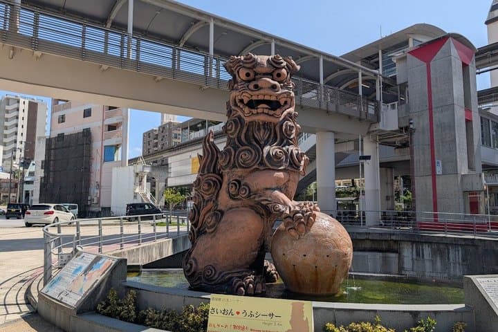 Okinawa Hot and Local spots walking and eating tour with Ken-san — photo 3