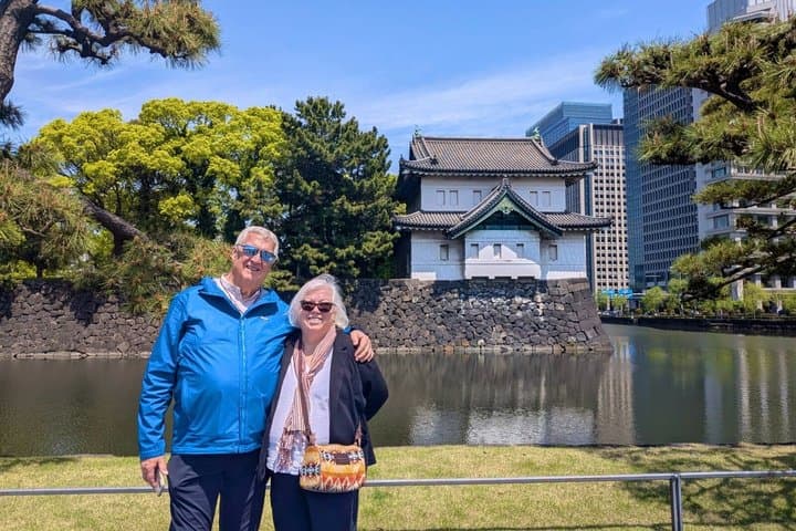 Tokyo Imperial Palace and Shogun Castle Walking Tour — photo 9