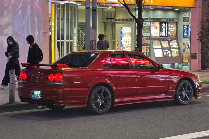 Tokyo: Private JDM R34 Skyline drive & Daikoku PA car meet — photo 9