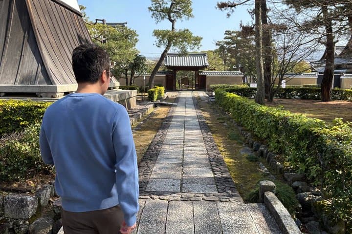 Kyoto Imperial Palace and Zen Temple Walk with History Teacher — photo 6