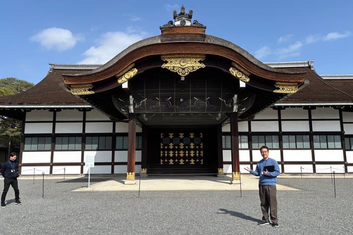 Kyoto Imperial Palace and Zen Temple Walk with History Teacher — photo 8