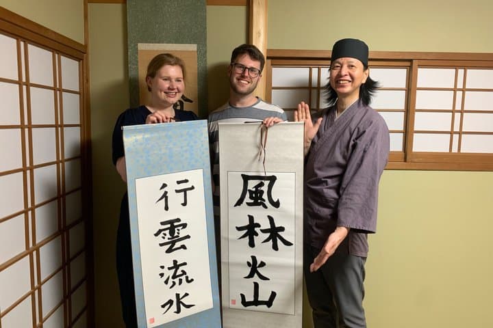 Kyoto : ZEN Calligraphy Scroll Experience in old Townhouse — photo 16