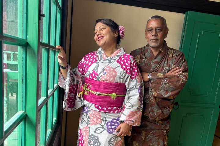 Walking Tour with Kimono Photoshoot in Dejima — photo 10