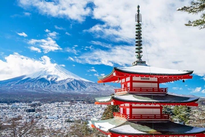 Mt. Fuji scenic spot: Ladder Town Oshino Hakkai, Kawaguchiko tour — photo 4