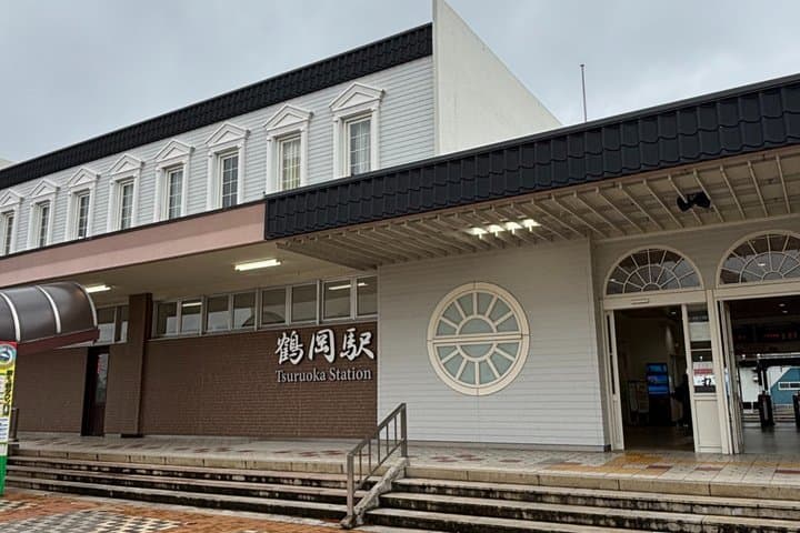 Sacred Mt Haguro Pilgrimage with a Local Guide — photo 4