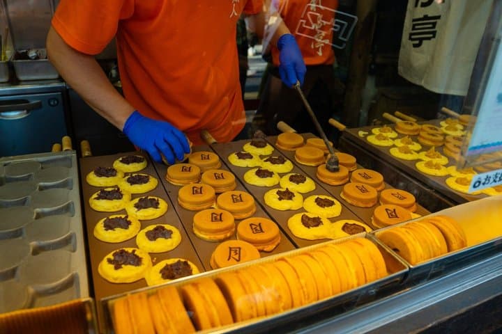 Tokyo: Food Tour in Retro Anime District 10+ Flavors Local Tokyo — photo 8