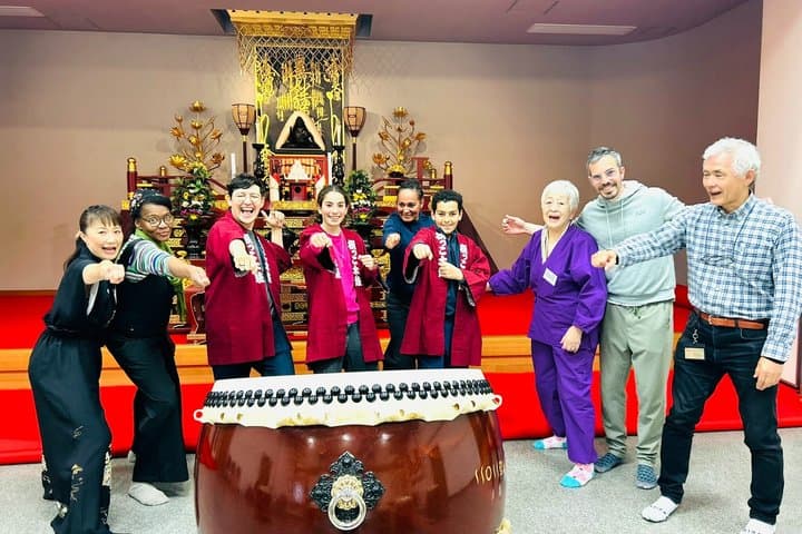 Taiko Drumming and Buddhist Chanting in a 700-Year Tokyo Temple — photo 3