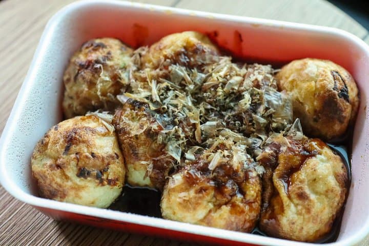 Deep Food Tour and Bar Hopping Namba — photo 3