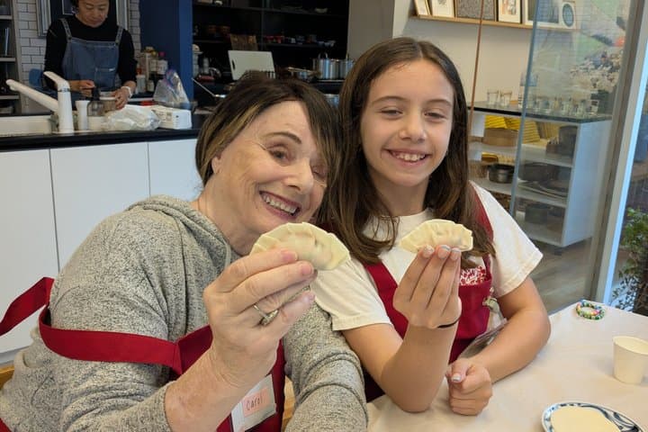Small-Group Ramen & Gyoza Experience with Tokyo Mom (Vegan) — photo 9