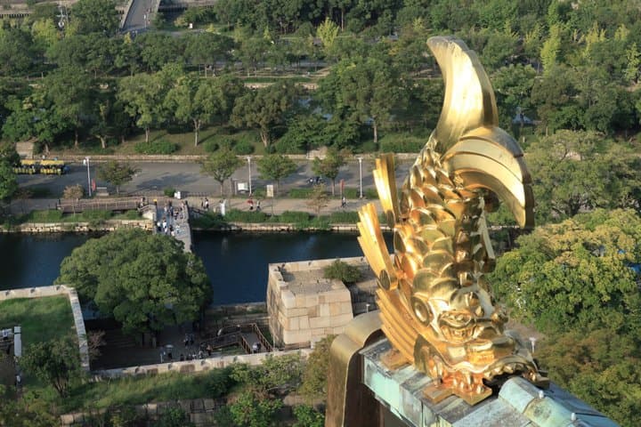 Osaka Castle Walking Tour Uncover Samurai History — photo 4