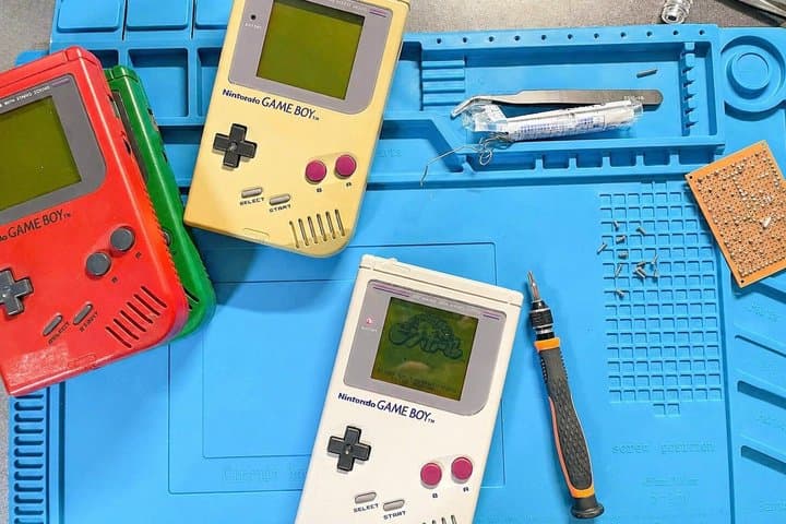 Pixel Lab Tokyo: Gameboy Mod Workshop (Original/Advance/SP) — photo 2