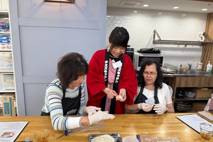 Udon and Gyoza Cooking Class in Nagoya — photo 4