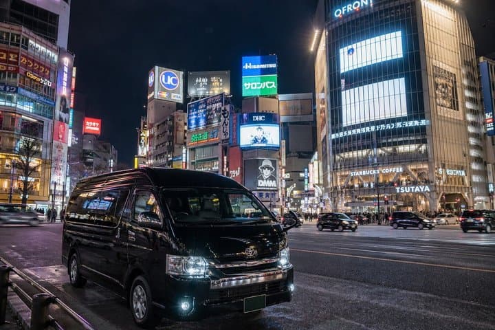 Haneda Airport to Tokyo Private Transfer Hiace Van Up to 9 — photo 5
