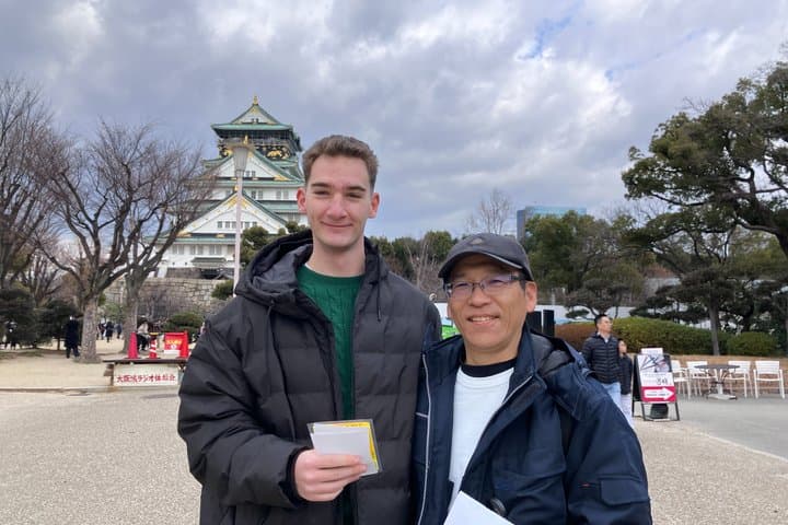 Osaka Castle and Back Alley Gourmet Private Tour — photo 5