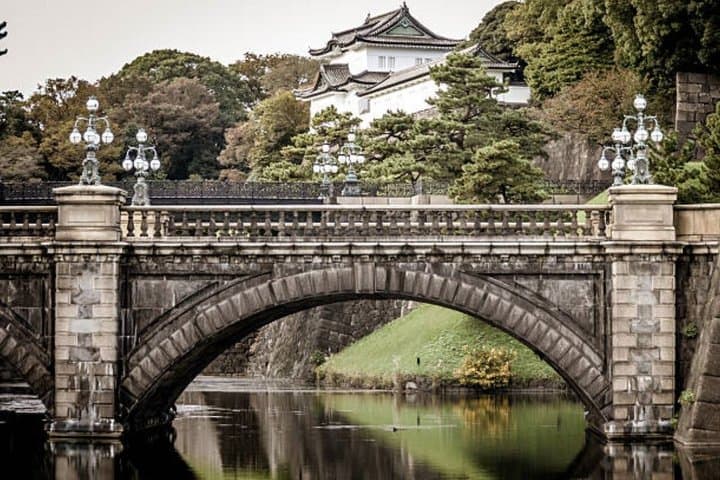 Tokyo Private Tour with English Guide in Luxury Vehicle — photo 4