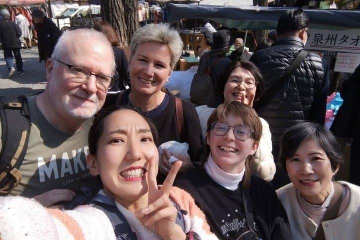 Kyoto Flea Market Cultural Exchange with English Learners — photo 2