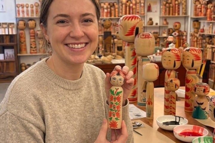Paint Your Own Kokeshi Doll and Get Your Name in Kanji, Shibuya — photo 5