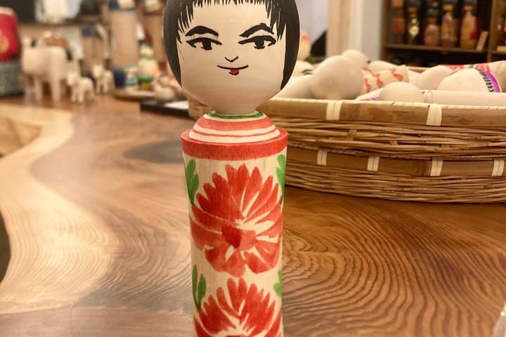 Paint Your Own Kokeshi Doll and Get Your Name in Kanji, Shibuya — photo 7