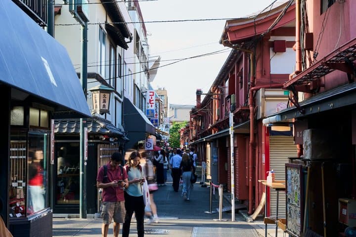 Tokyo : Asakusa Food Tour – 12 Dishes & 3 Drinks — photo 9