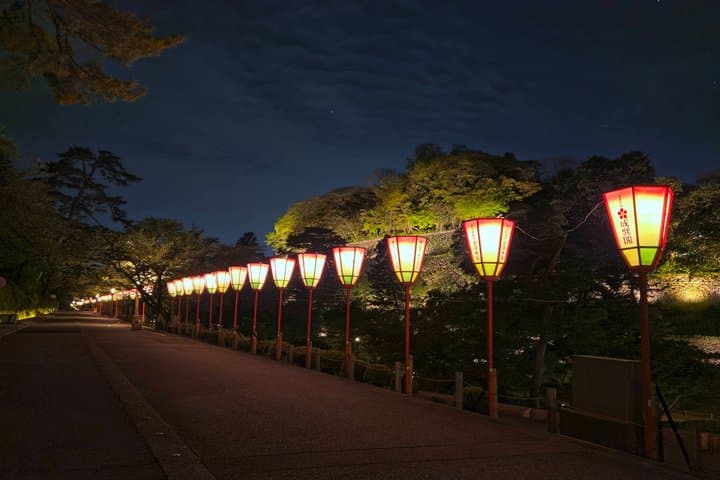 Kanazawa Night Tour Castle Samurai District and Optional Dinner — photo 6
