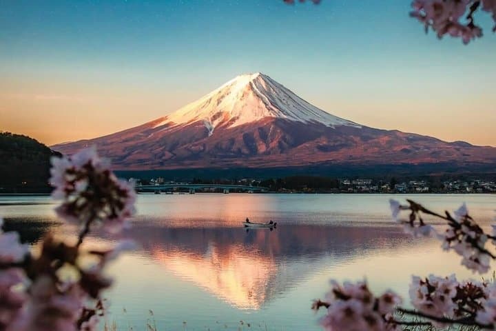 Private Mt Fuji 5th Station & Shiraito Falls Day Tour from Tokyo — photo 12