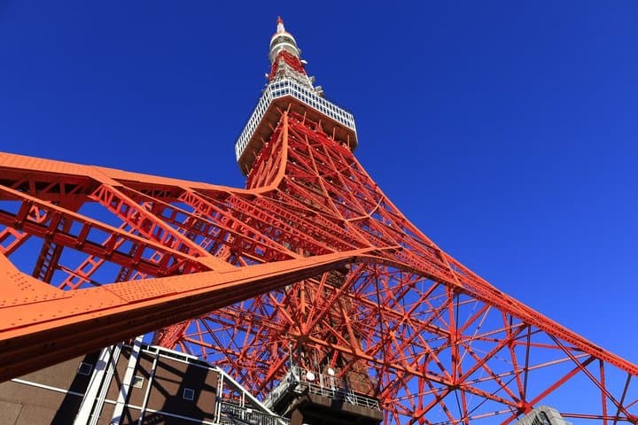 Premium Strawberry & Tokyo City Cruise on Open-Top Bus — photo 8