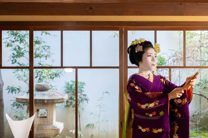 Kyoto Top Highlights 1 Day Bus Tour with Geisha Show Included — photo 13
