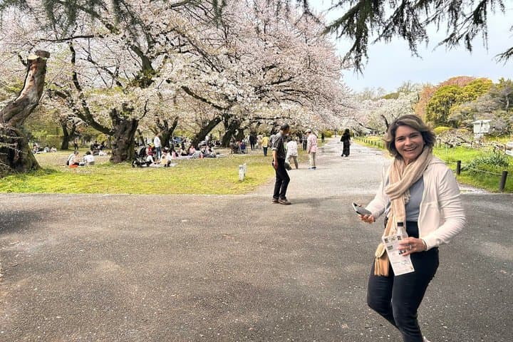 TOKYO 4hr Hidden Gardens Tour Guided by a Gardener E-bike or Walk — photo 7