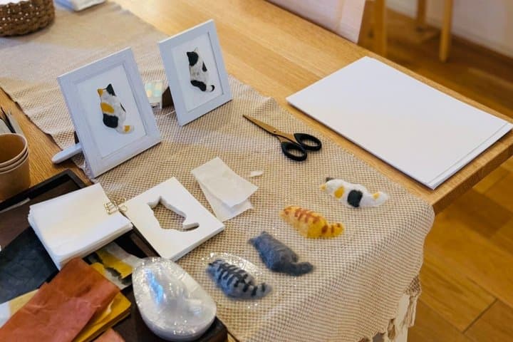 Make Your Own Cat Lamp with Traditional Tosa Washi in Kochi — photo 6