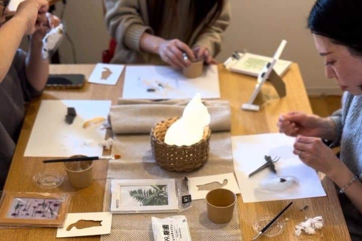 Make Your Own Cat Lamp with Traditional Tosa Washi in Kochi — photo 16