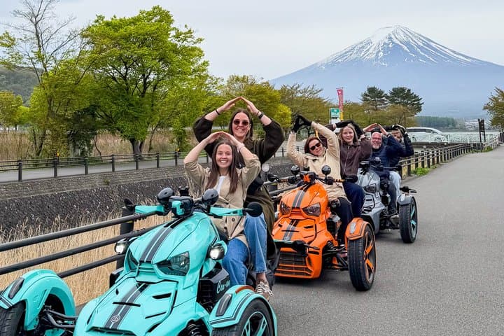 Mt. Fuji Scenic Trike Ride in Lake Kawaguchiko — photo 4
