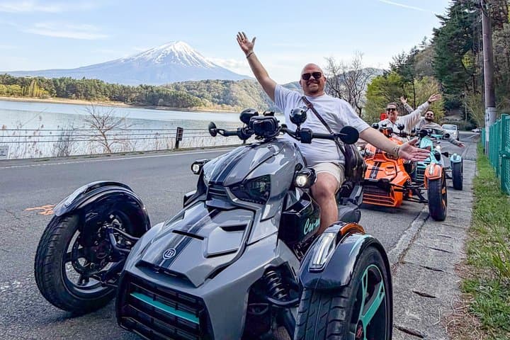 Mt. Fuji Scenic Trike Ride in Lake Kawaguchiko — photo 8