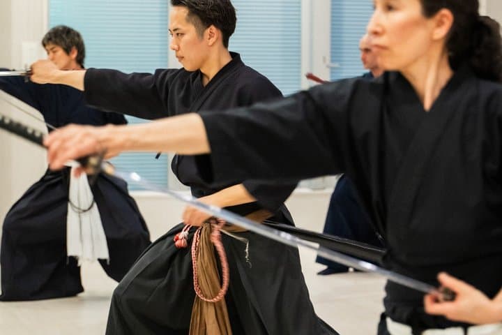 Ancient Katana Training in Kyoto with Local Students — photo 3