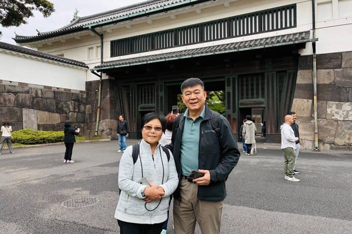 Tokyo Imperial Palace and Shogun Castle Walking Tour — photo 10